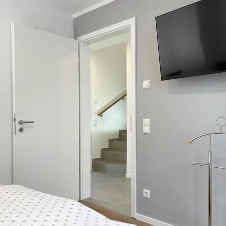 Holiday home Am Dahmer Leuchtturm 23c